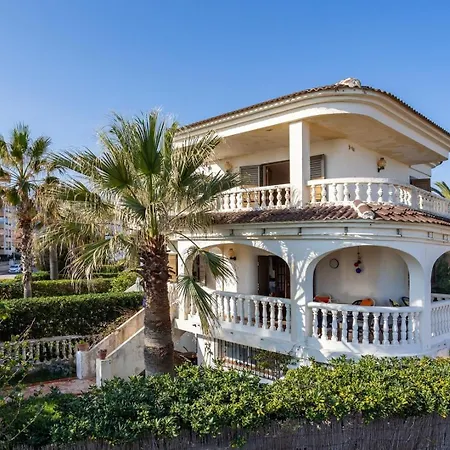 Breathtaking Beachfront In Villa Xeraco