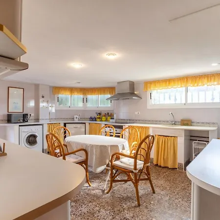 Villa Breathtaking Beachfront In *
