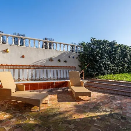 Villa Breathtaking Beachfront In Xeraco