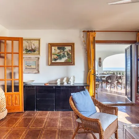 Breathtaking Beachfront In Xeraco