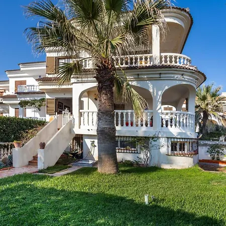 Breathtaking Beachfront In Villa *